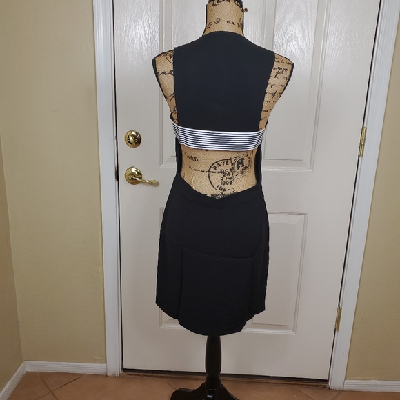 Dolce Vita Dress - Picture 9 of 11